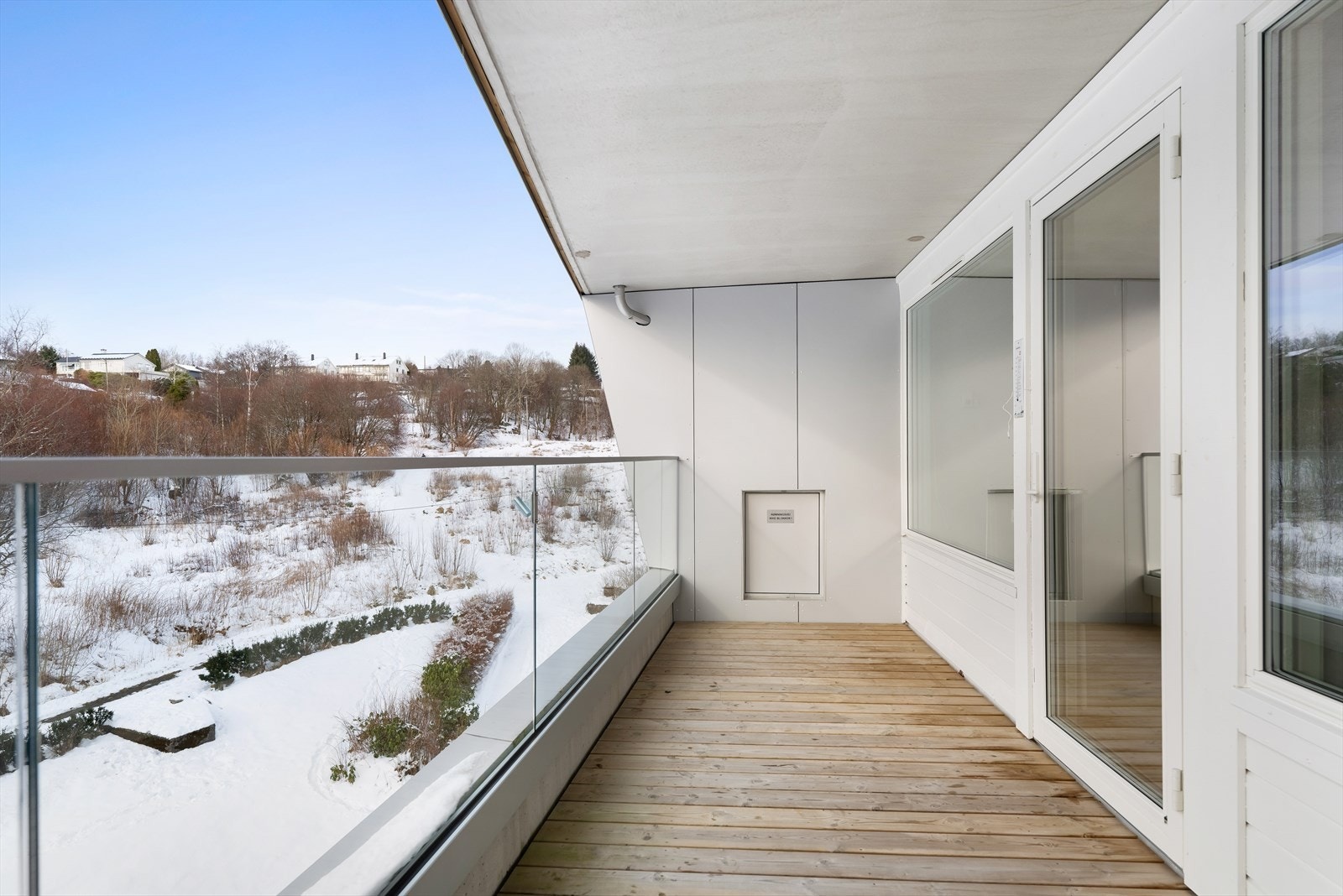 Her er det fin utsikt over nærområdet og gode solforhold! Galleribilde