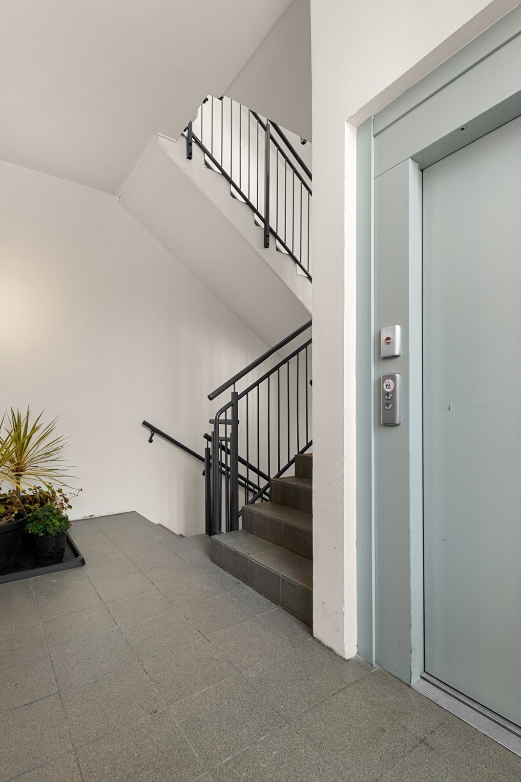 Bygget har også heis, som gjør adkomst enkel og praktisk. Galleribilde