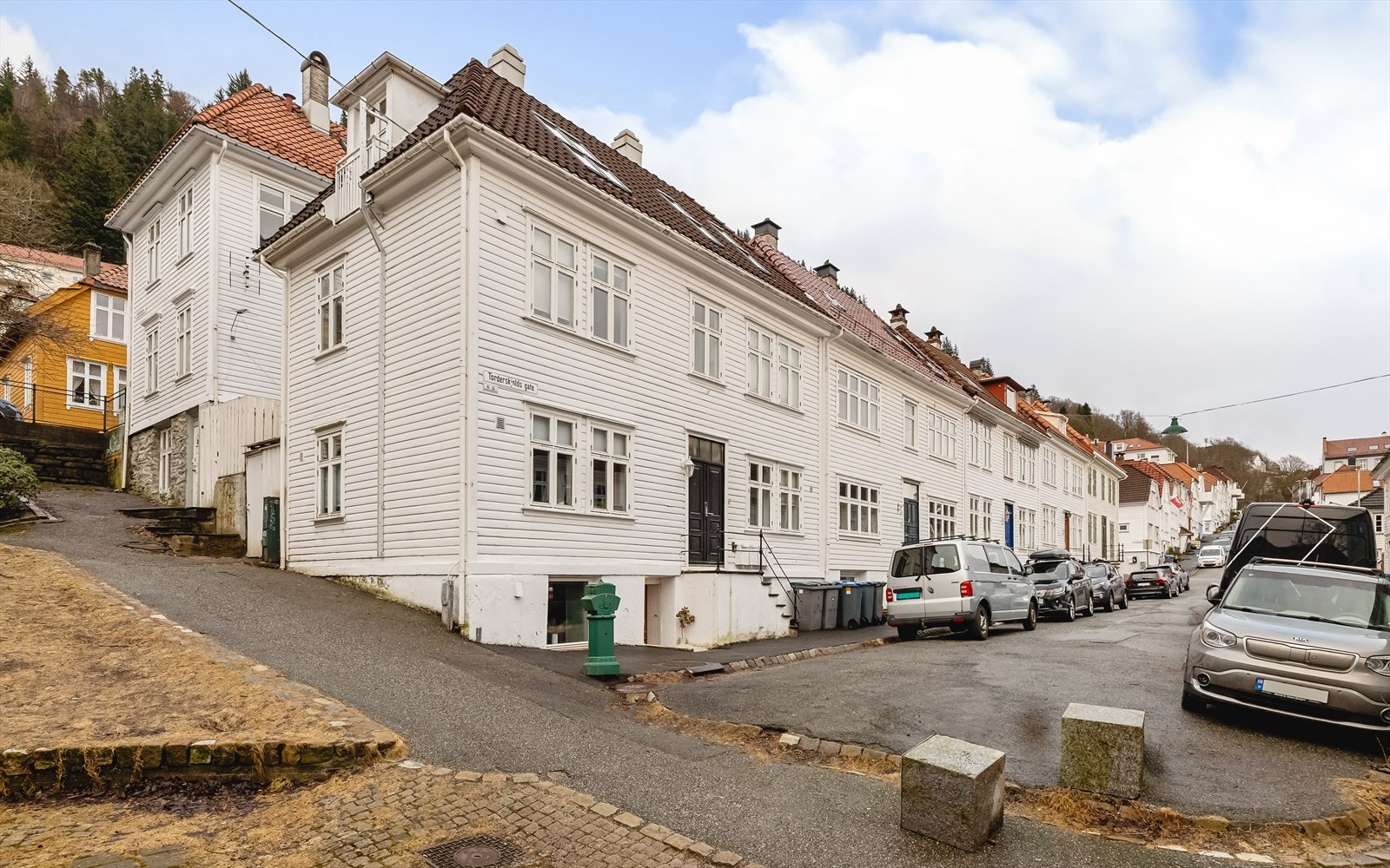 Blant smitt, smau og brosteinsbelagte gater finner du eldre, etablerte familier, kjærestepar og studenter - dette området passer for alle! Galleribilde