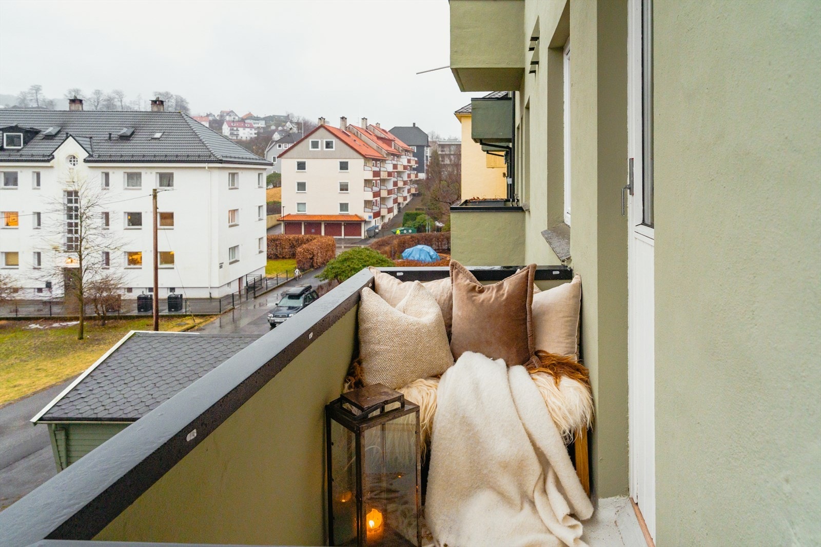 Her er det plass til en liten sittegruppe. Galleribilde