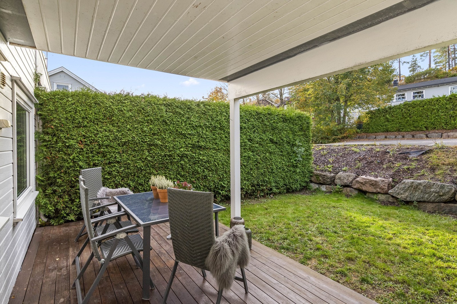 Hyggelig uteplass Galleribilde