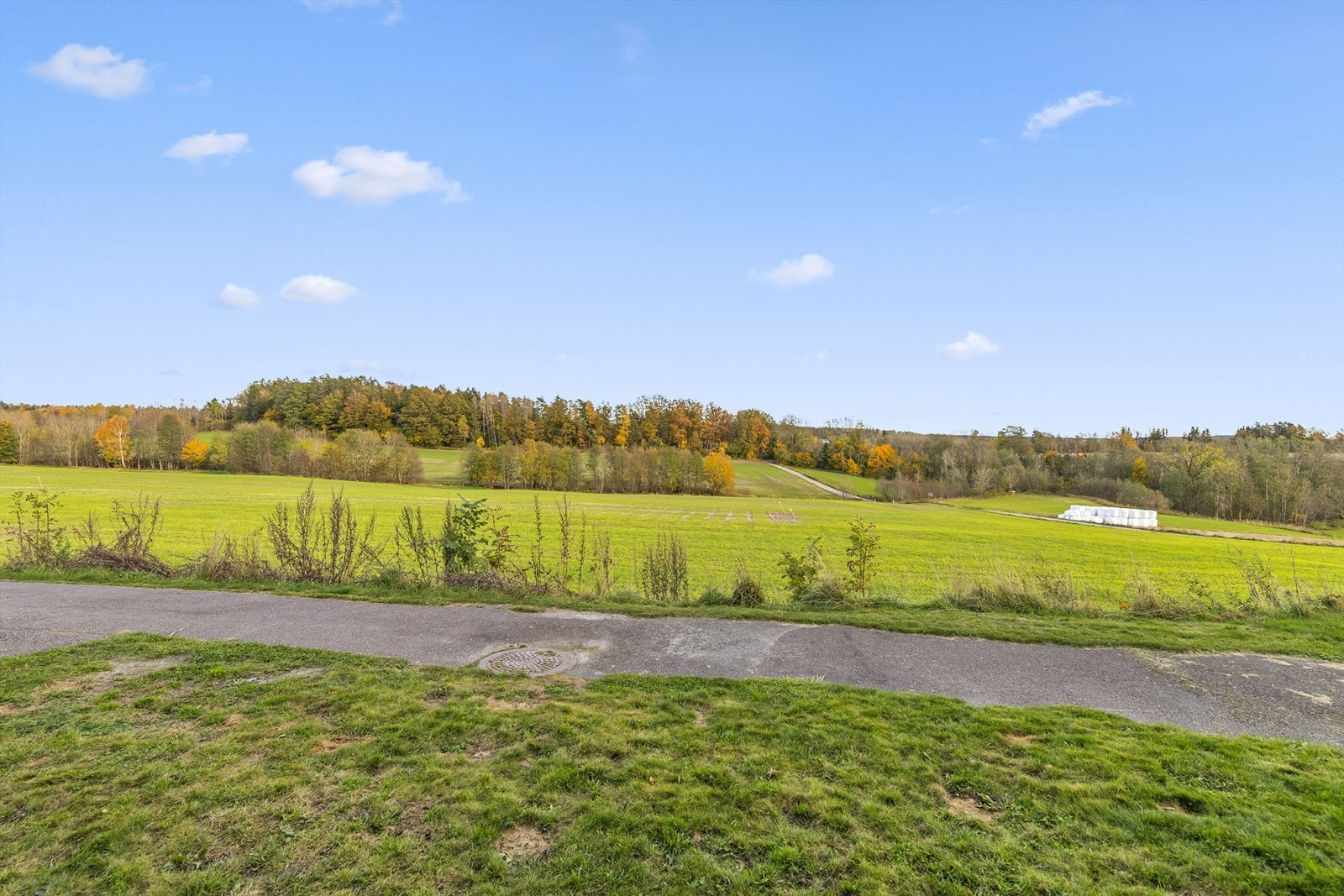 Utsyn ved inngangsparti Galleribilde