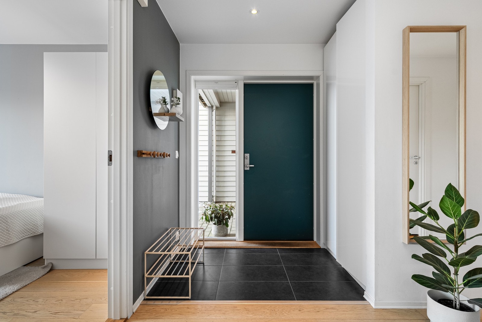 Gang/entré. Galleribilde