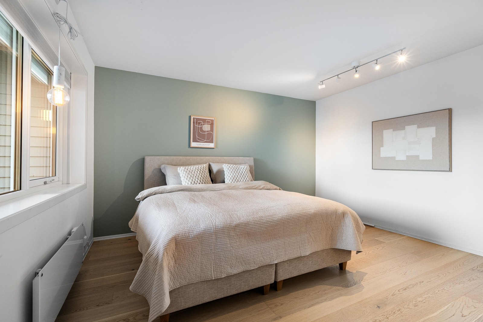 Soverom 4 (hovedsoverom). Galleribilde