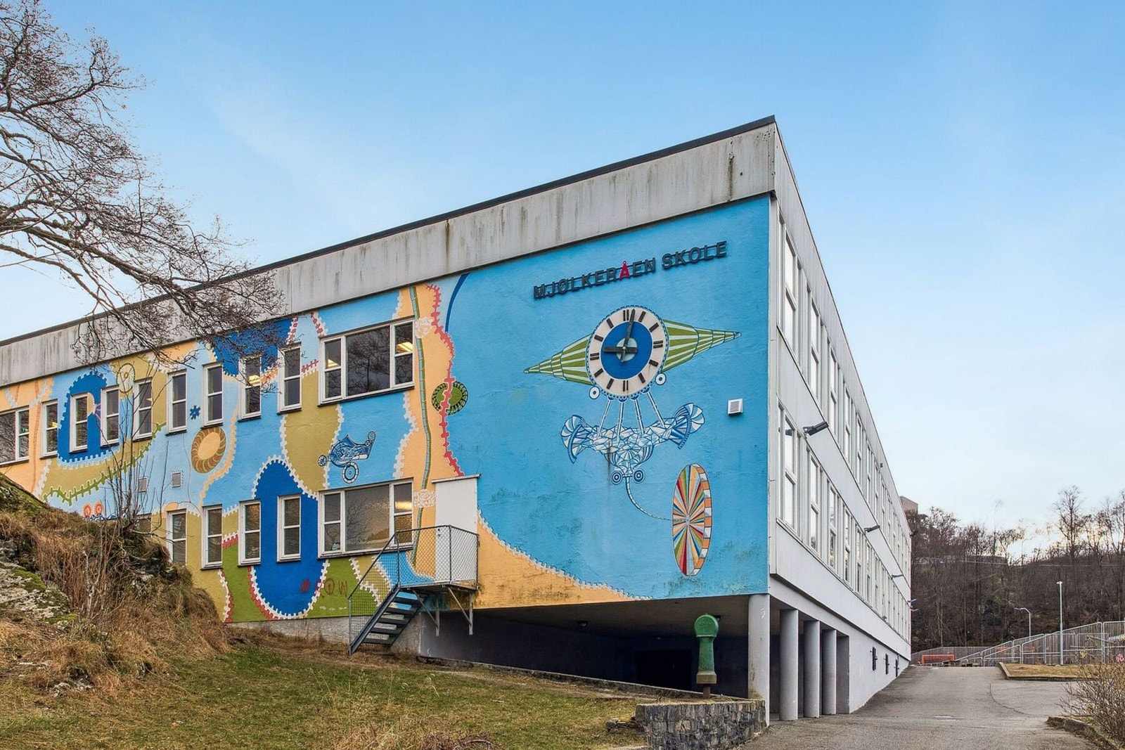 Mjølkeråen skole Galleribilde