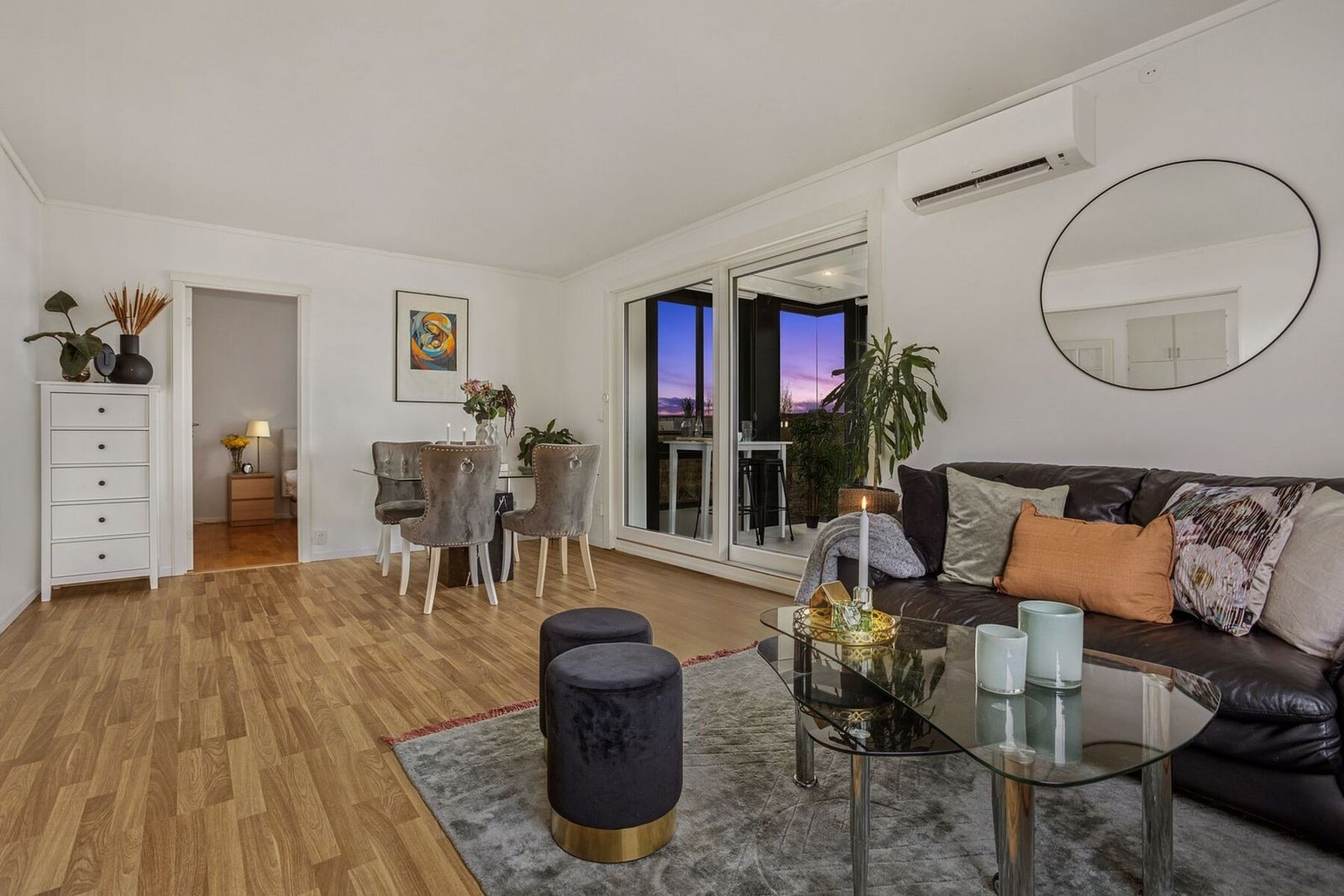 Stue - redigert med kveldsstemning Galleribilde