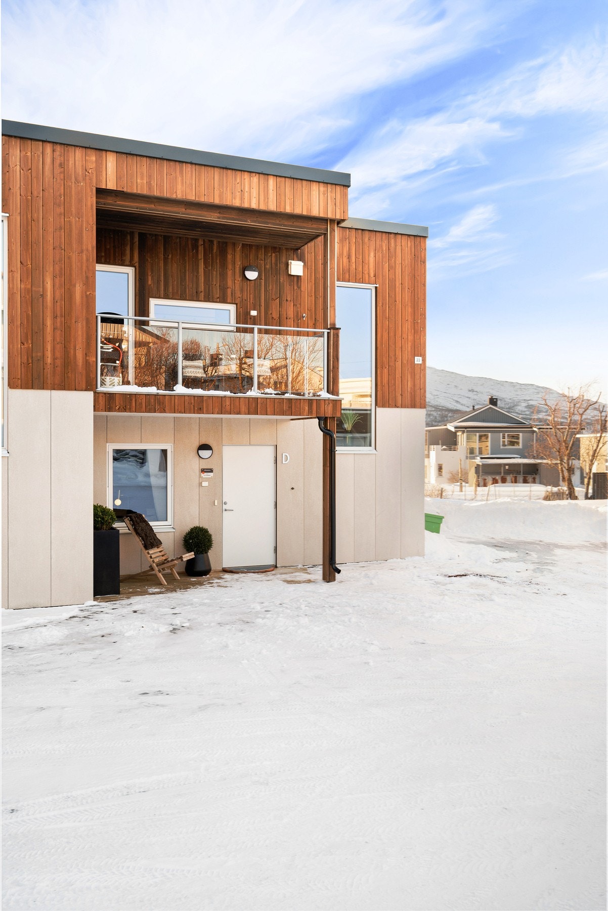 Rekkehuset har god plassering helt på enden Galleribilde