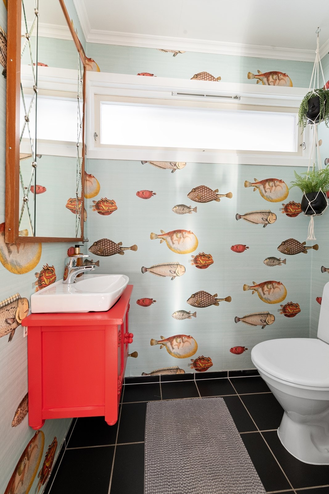 Toalettrom i hovedetasjen Galleribilde