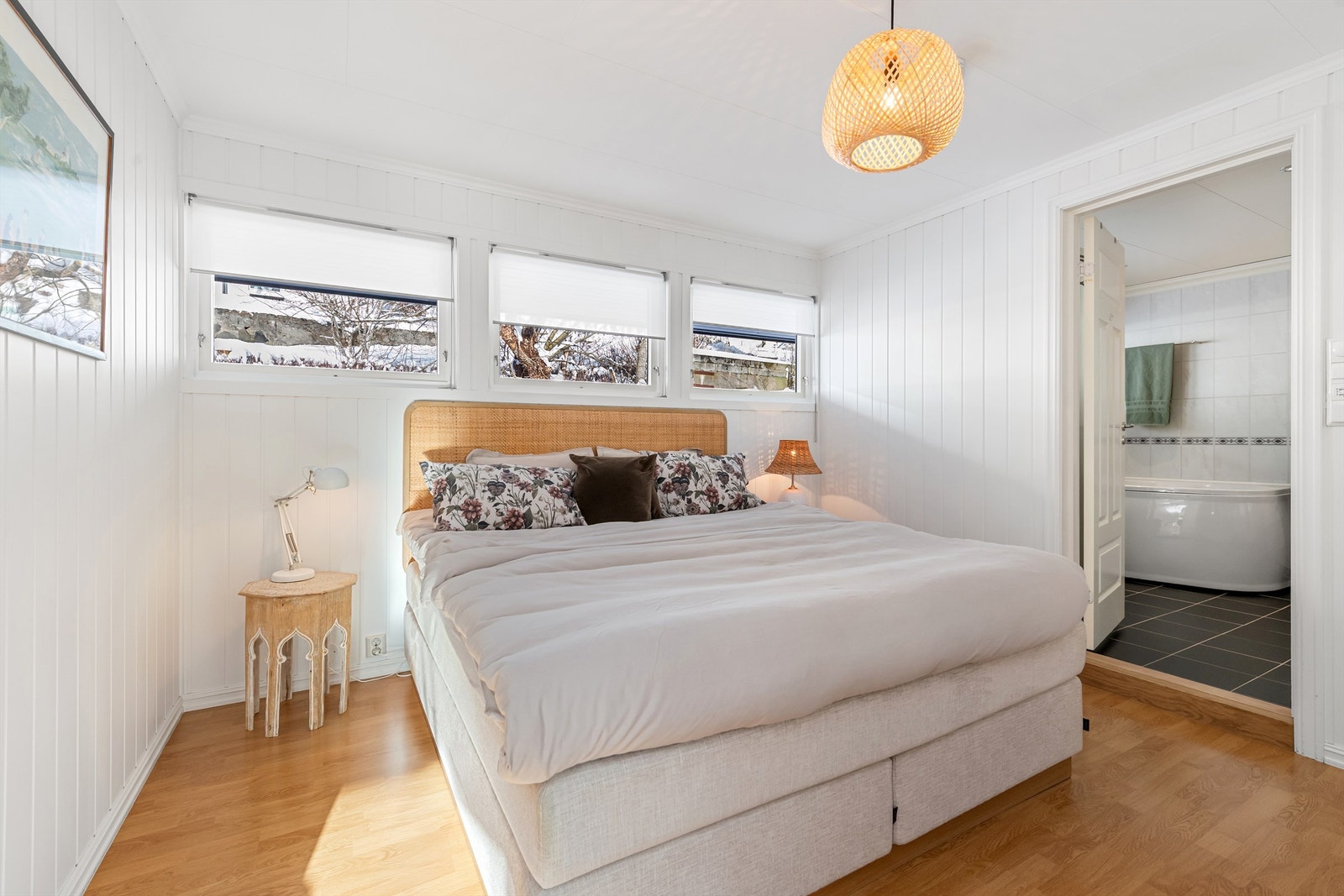 Hovedsoverom med adkomst til bad Galleribilde