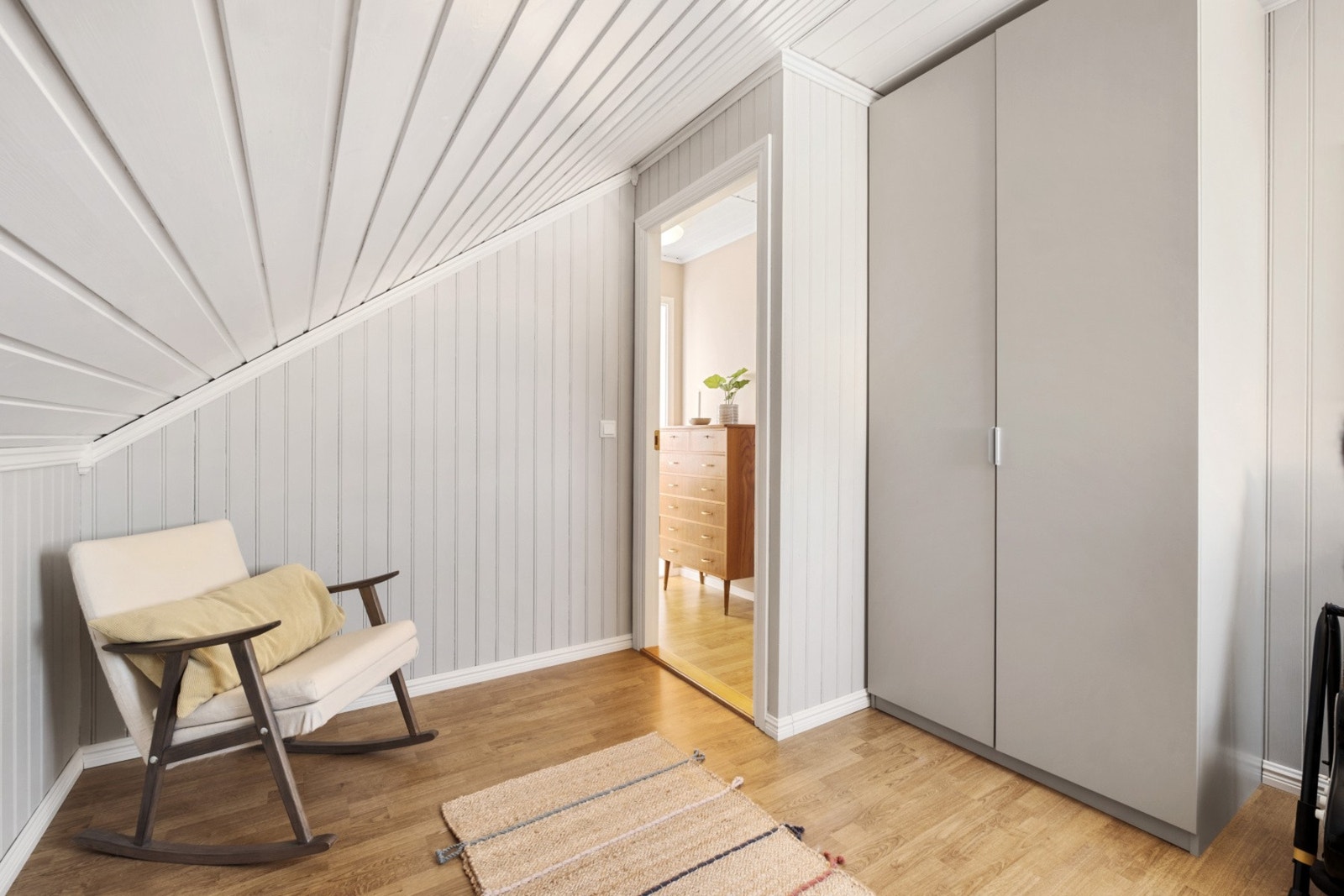 Skap følger med. Galleribilde