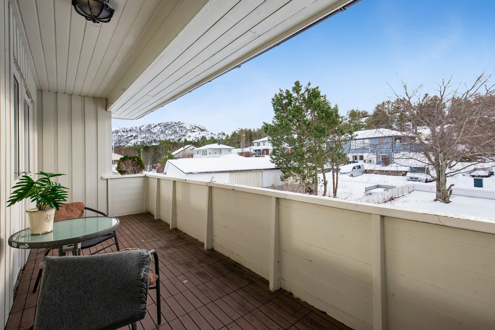 Terrasse som er delvis overbygd Galleribilde