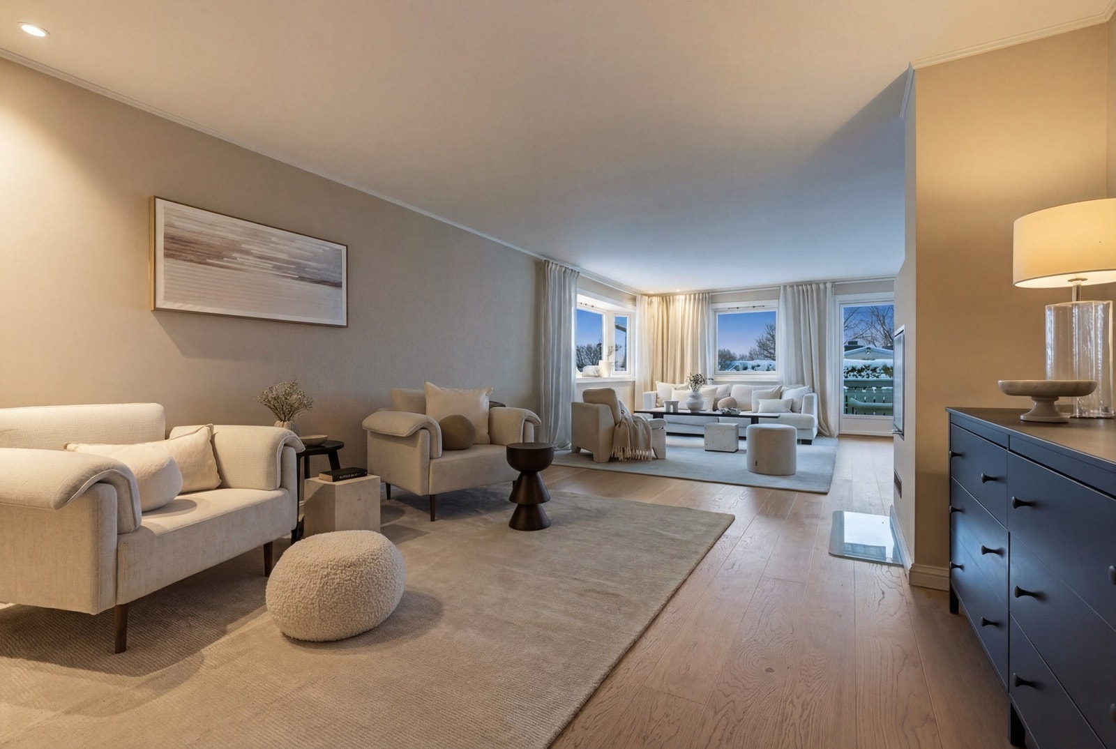 Varmefolie i gulv sørger for en behagelig oppvarming. Galleribilde