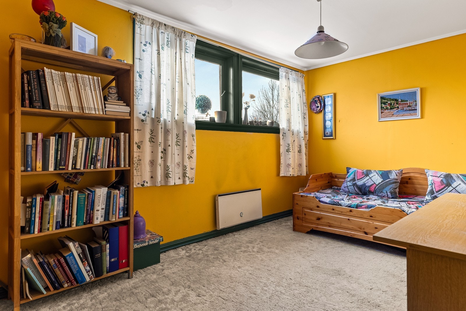 Soverom i kjelleren Galleribilde