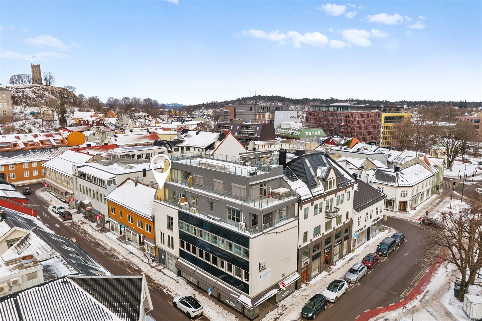 Leiligheten er også et godt utleieobjekt - gateparkering etter gjeldende regler Galleribilde