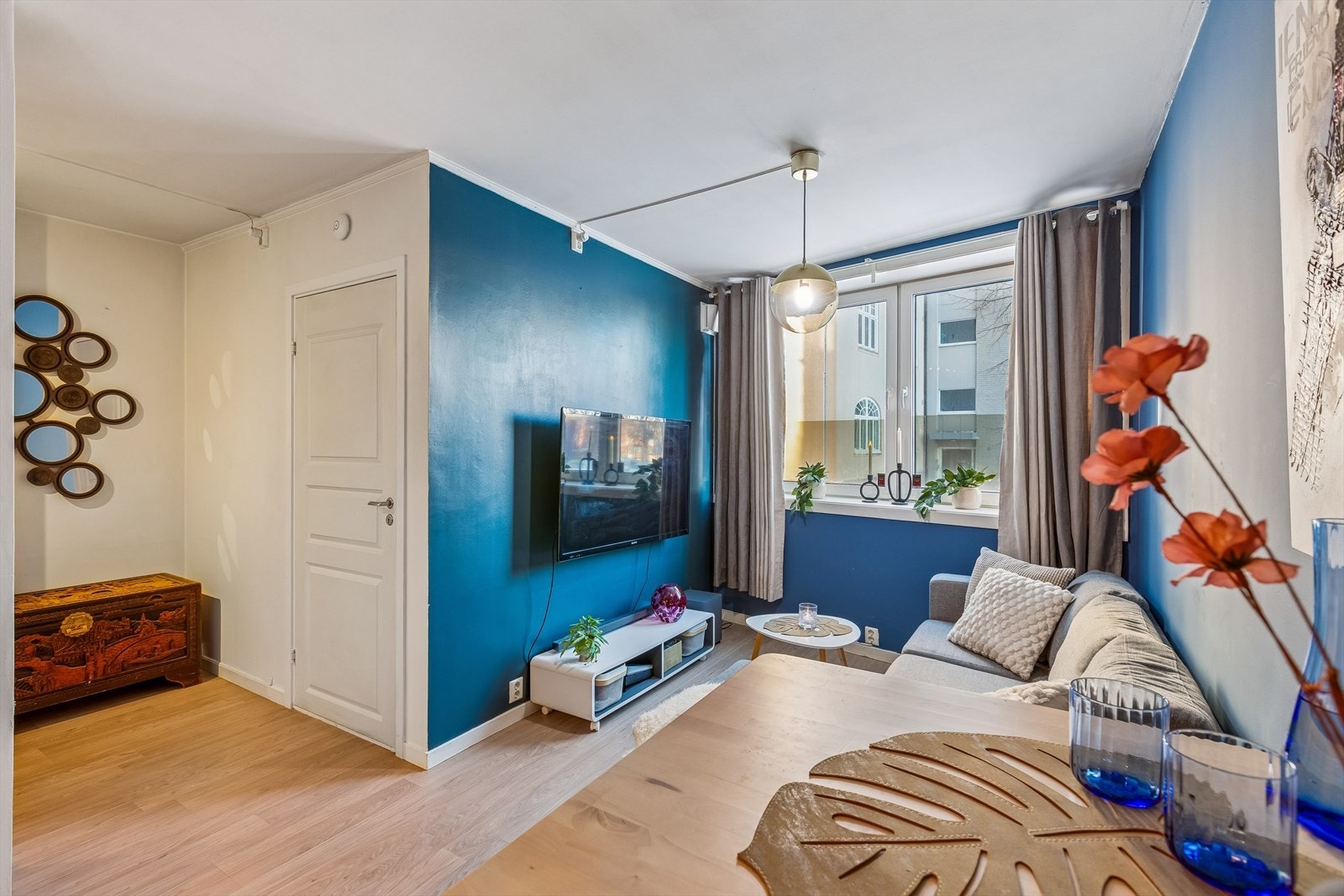 Velkommen til Kalvskinnsgata 5 - En pen og sentrumsnær bygårdsleilighet på 41m² i høy 1. etasje. Galleribilde