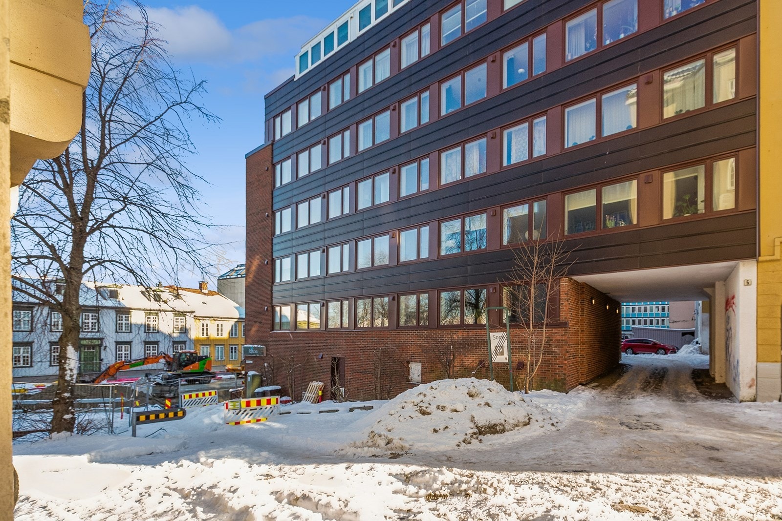 Velkommen til visning! Ta kontakt med megler dersom annonsert visning ikke passer eller du har andre spørsmål. Galleribilde