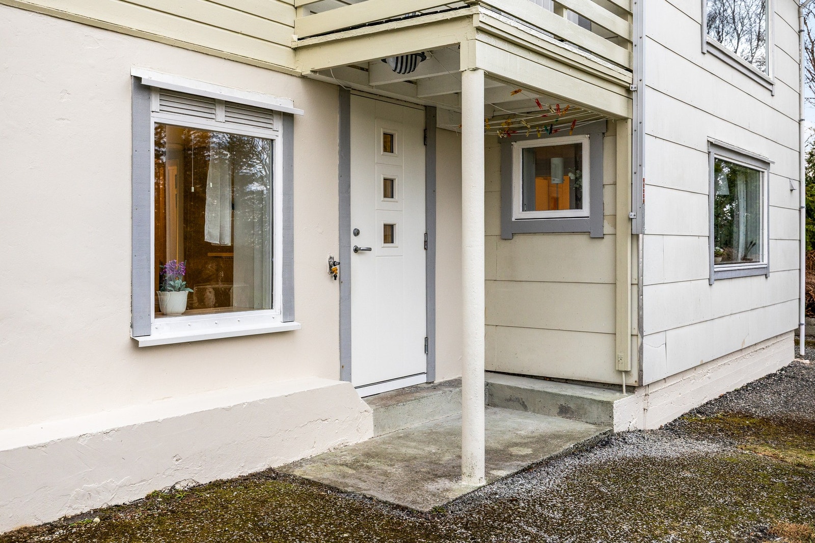 Praktisk inngang til vaskerommet Galleribilde