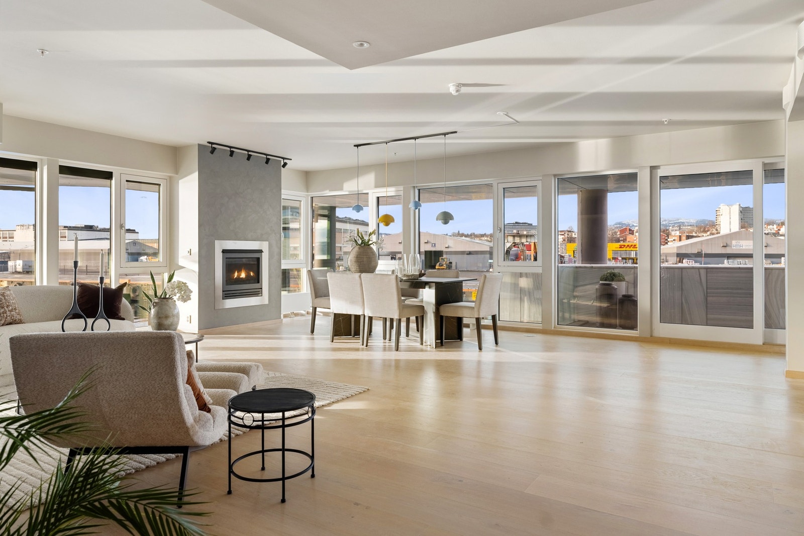 Leiligheten ligger på hele 100 kvm og har en meget anvendbar planløsning. Galleribilde