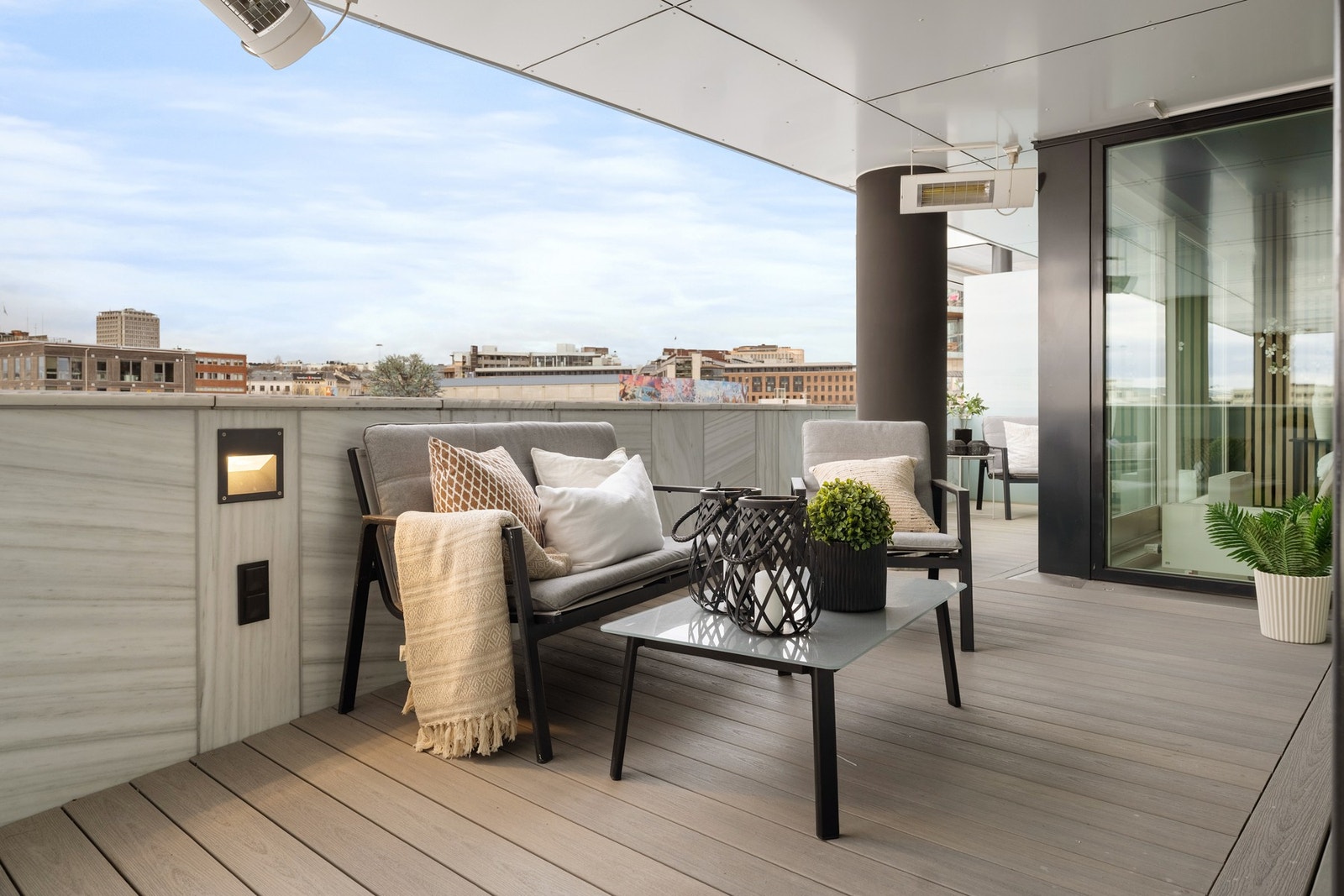 På dagtid er det god naturlig belysning fra himmelen, Galleribilde