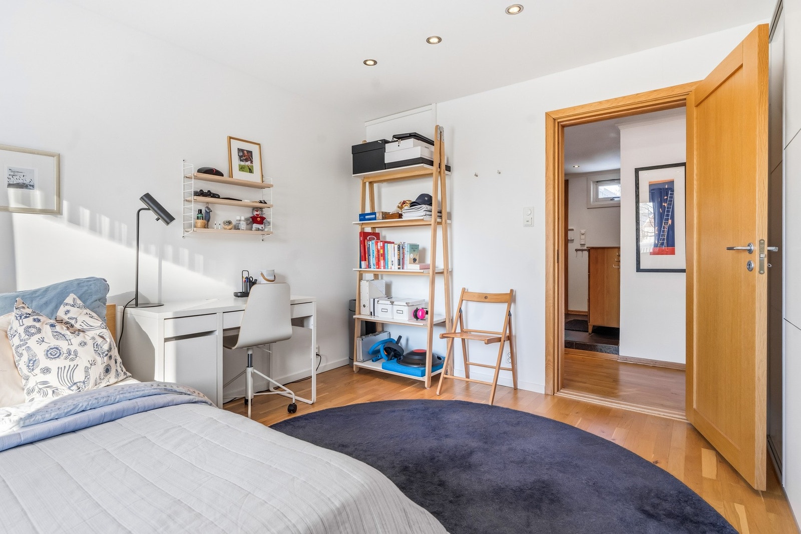 Soverom. Galleribilde