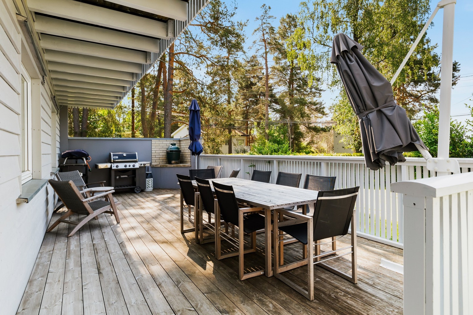 Terrasse i 1.etasje. Galleribilde