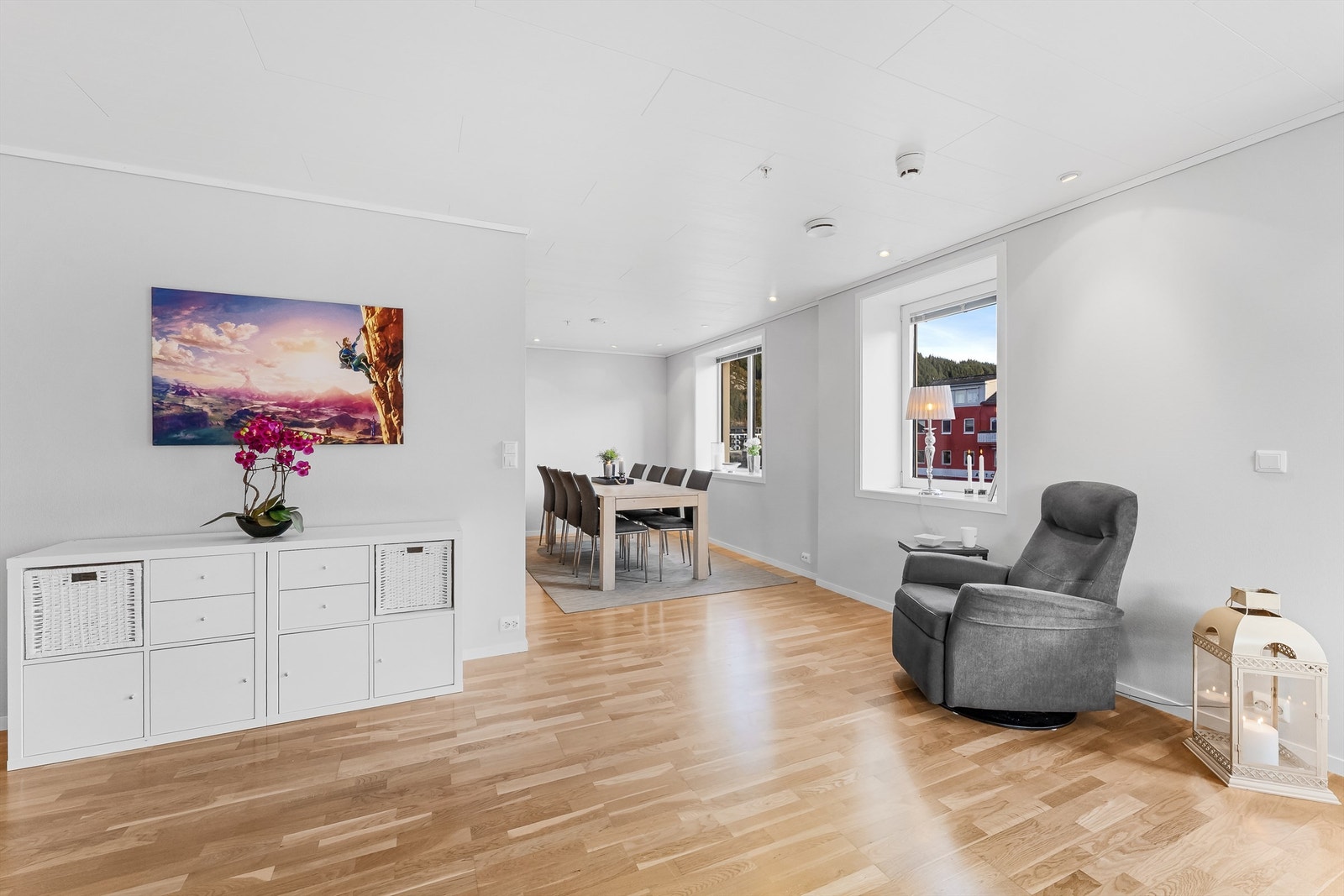 Fin og lys leilighet. Galleribilde