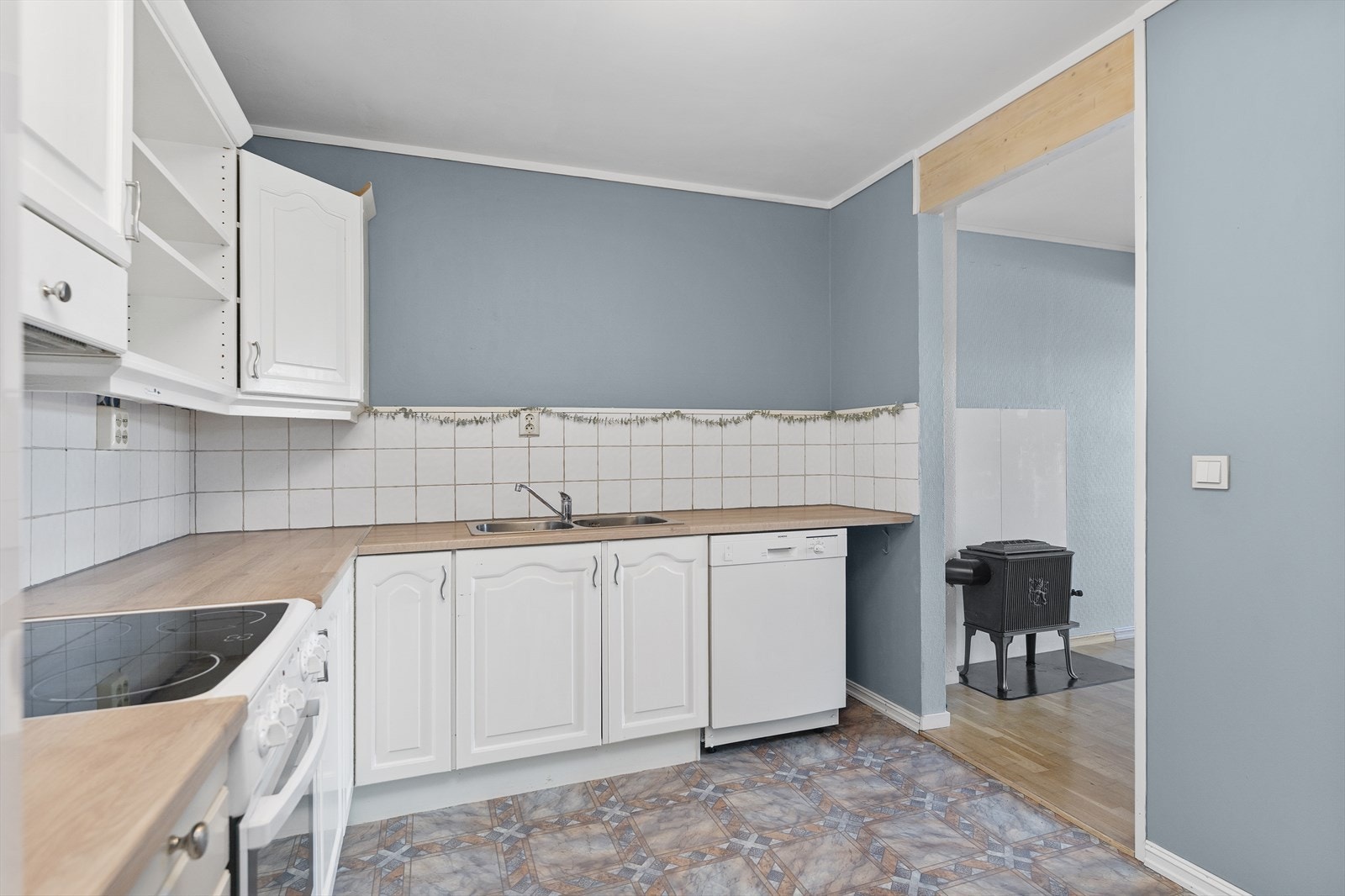 Kjøkkenet holder en enkel standard. Galleribilde