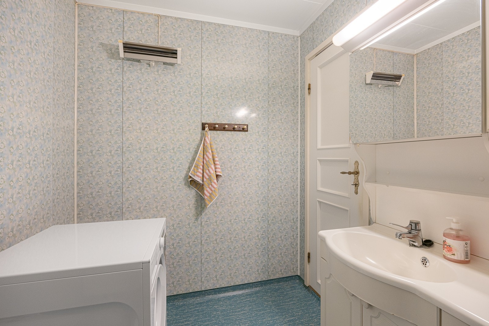 Baderom. Galleribilde