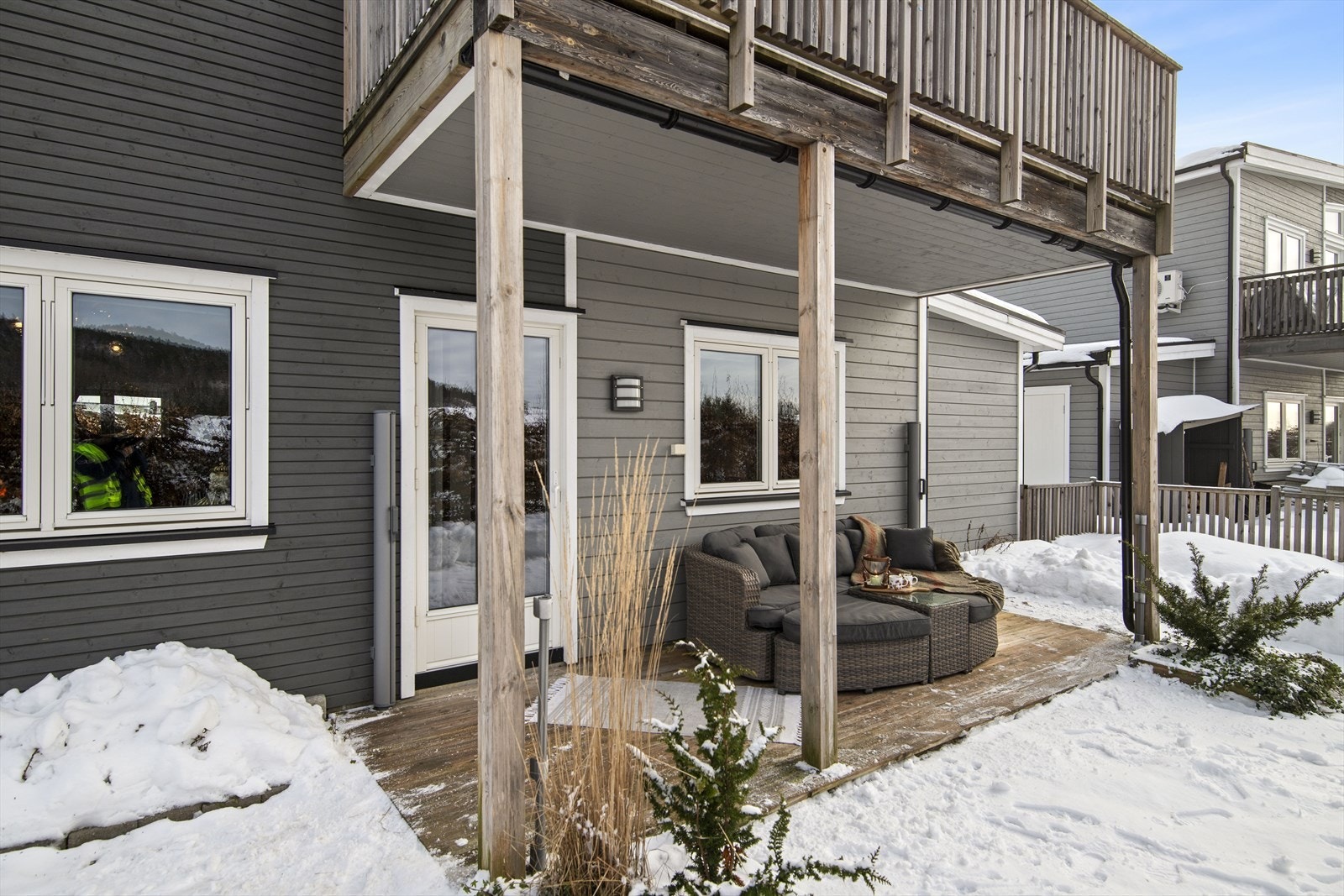 Den er delvis overbygget så denne kan nytes på høstdager også. Galleribilde