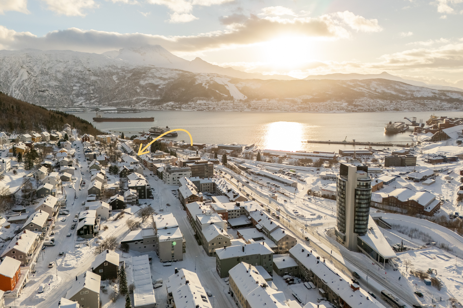 Det er mulighet for parkering på gateplan via kommunal beboerparkering Galleribilde