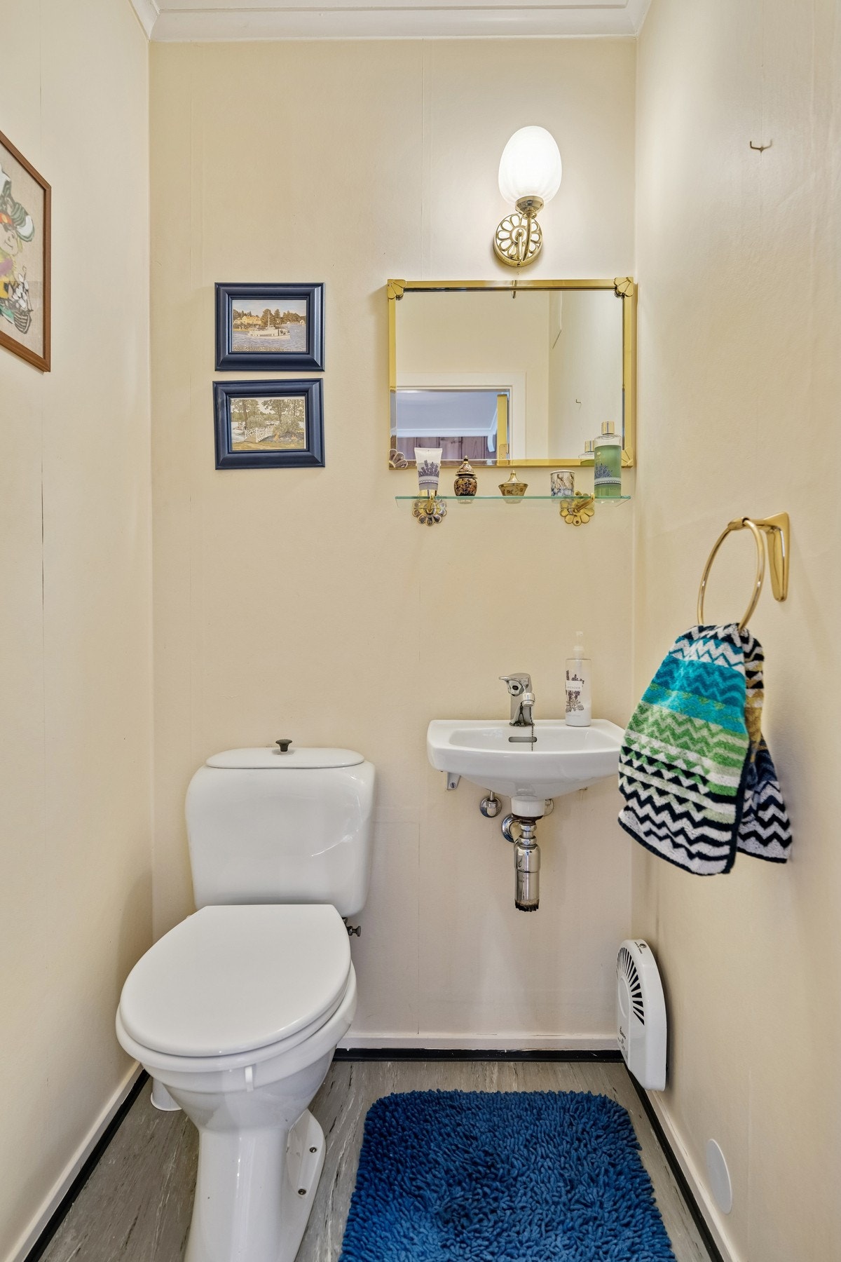 Toalettrom Galleribilde