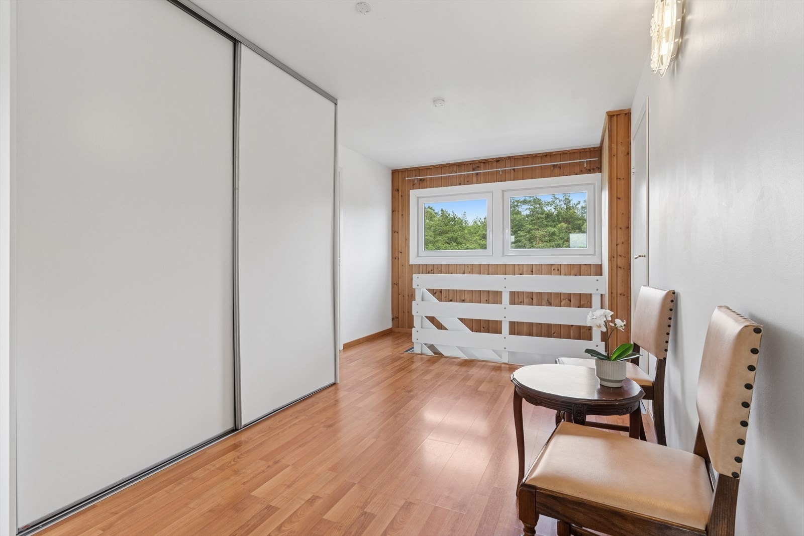 Leiligheten har fire soverom, alle samlet i 5. etasje. Galleribilde