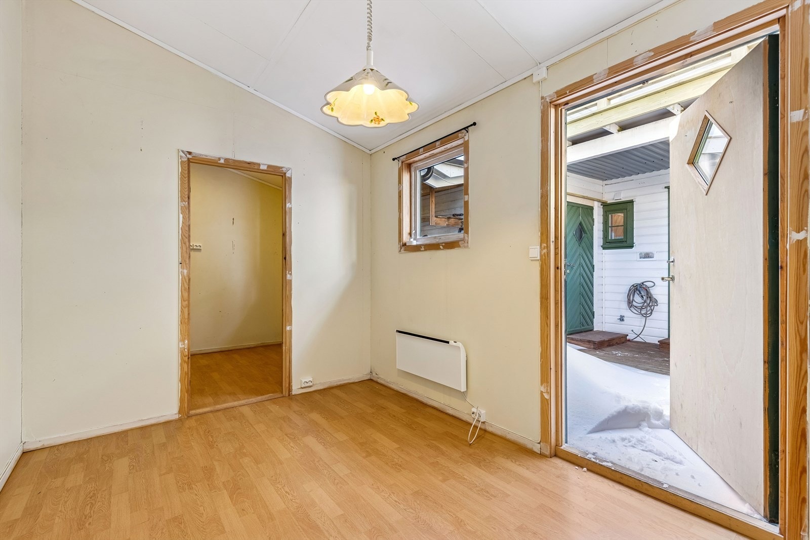 Bod i bakgården Galleribilde