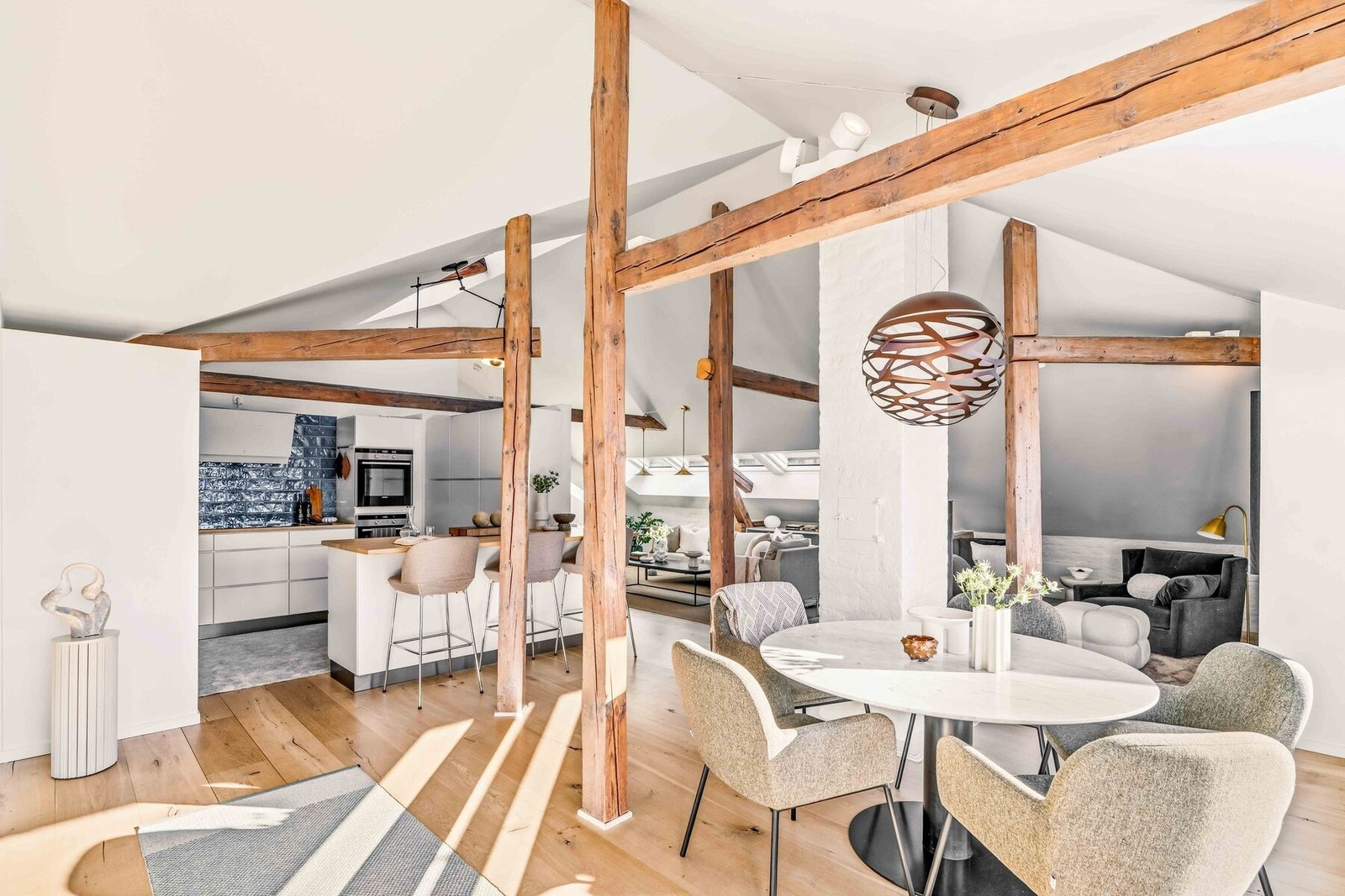 Spiseplassen gir fleksible innredningsmuligheter og kan tilpasses ulike behov. Galleribilde