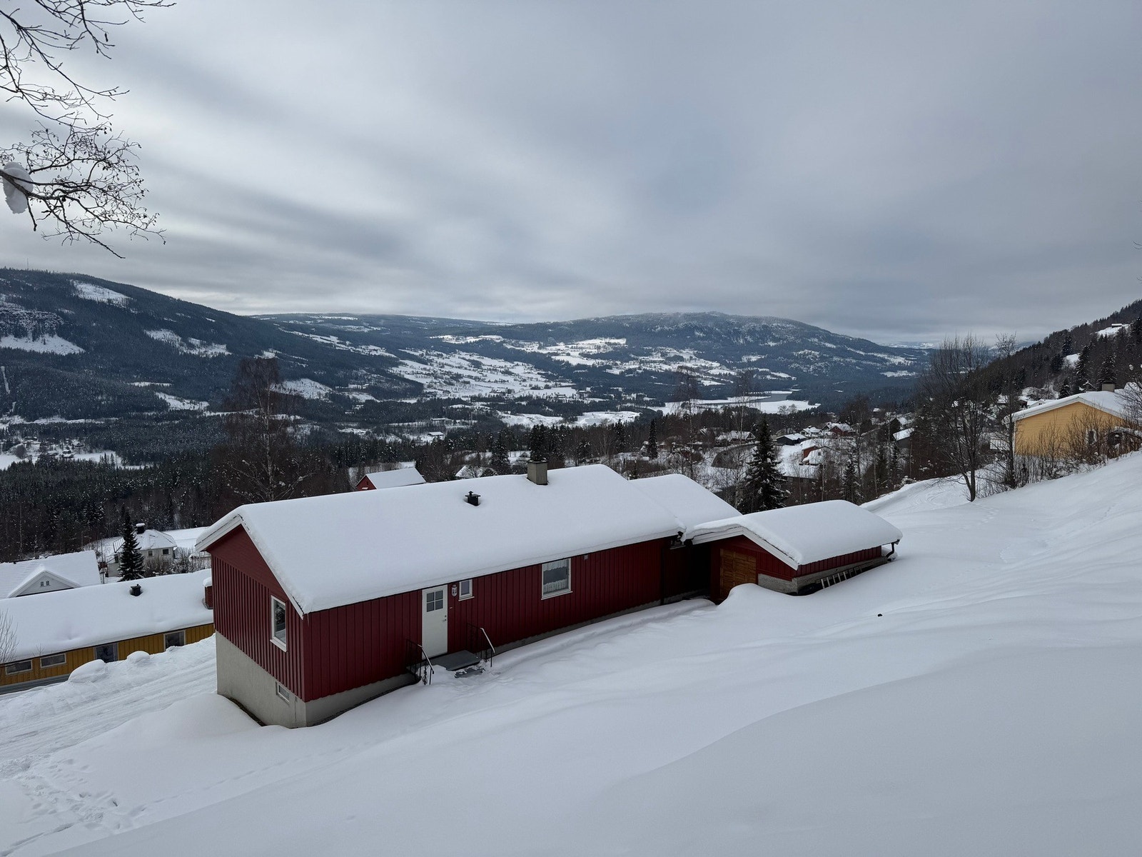 Velkommen til Pilelykkja 5, en eiendom presentert av EIE Fjellmegleren! Galleribilde