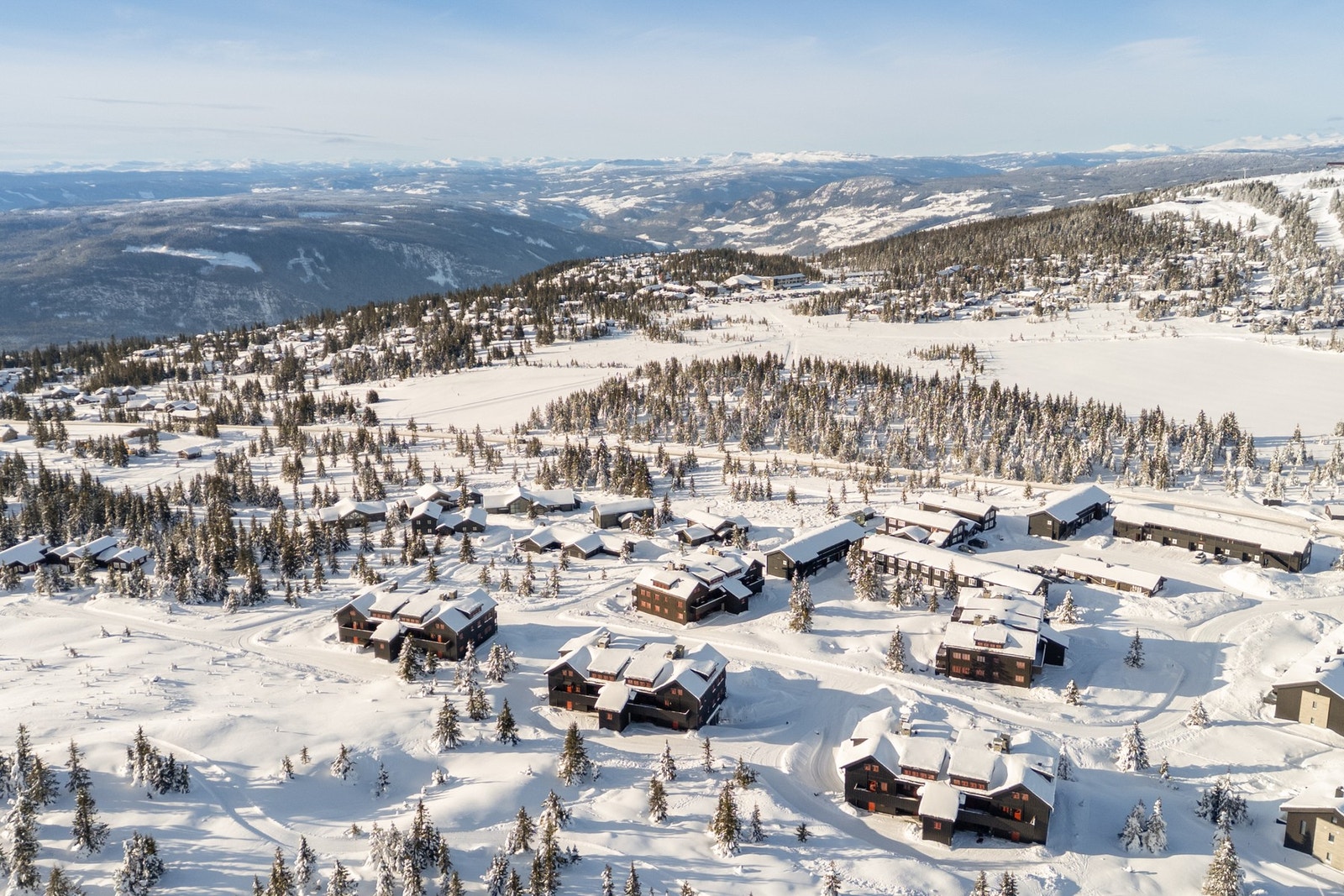 Øyerfjellet er kjent for sine vidder, flotte turterreng og de gode jakt- og fiskemulighetene. Galleribilde