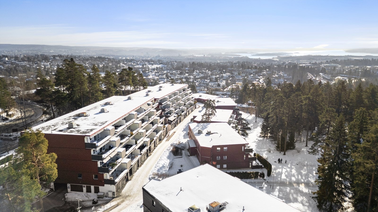 Rundt boligen er man omringet av flotte naturskjønne omgivelser Galleribilde