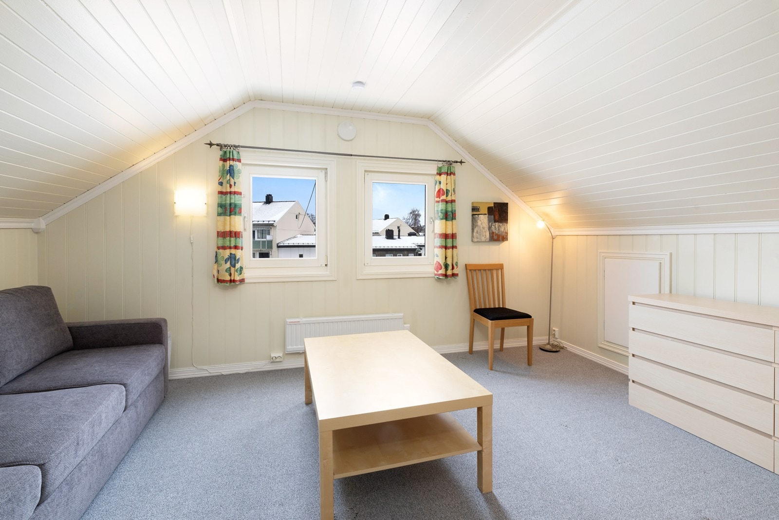 Loftsrom (opprinnelig to rom) Galleribilde