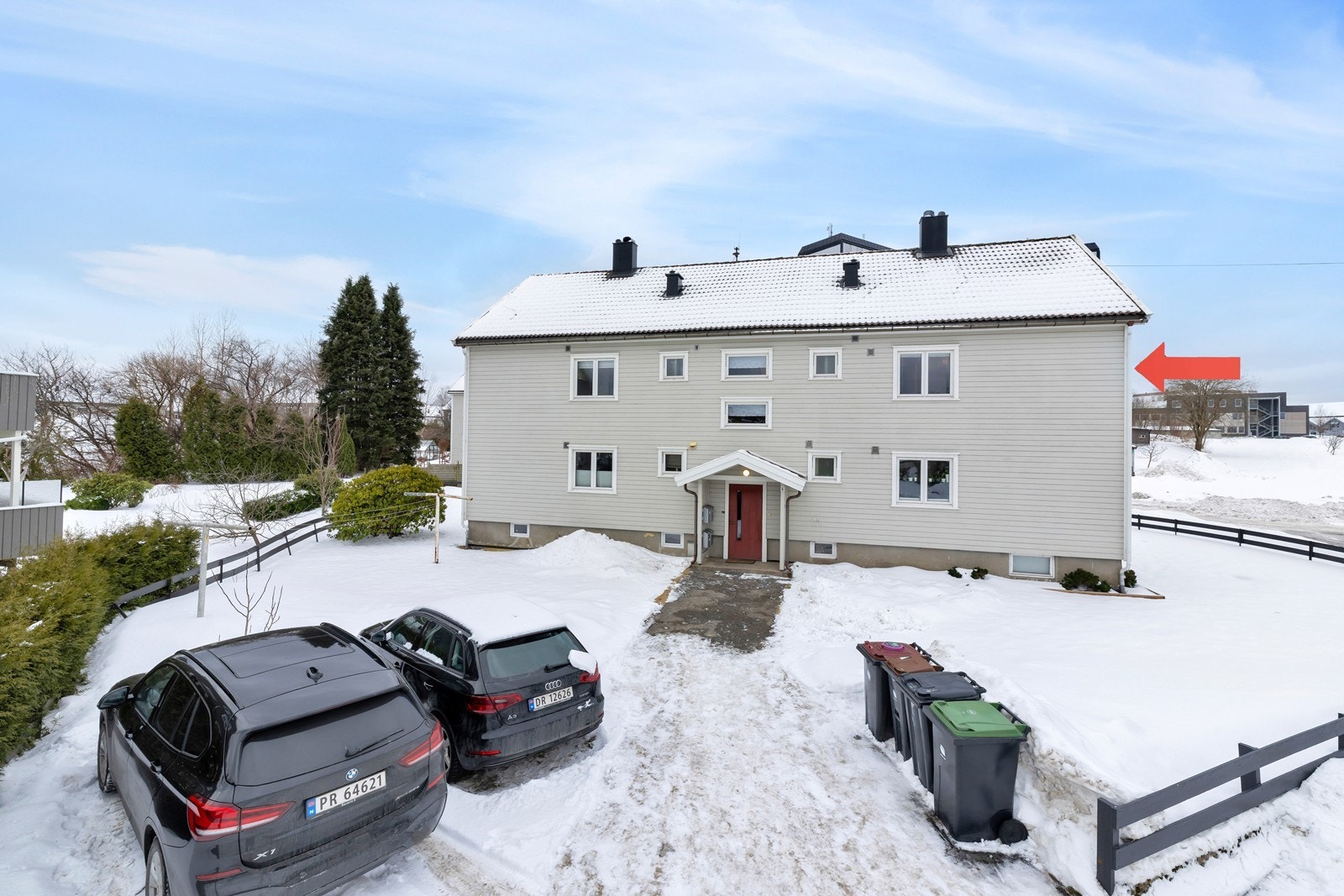 Gateparkering etter områdets gjeldende bestemmelser Galleribilde