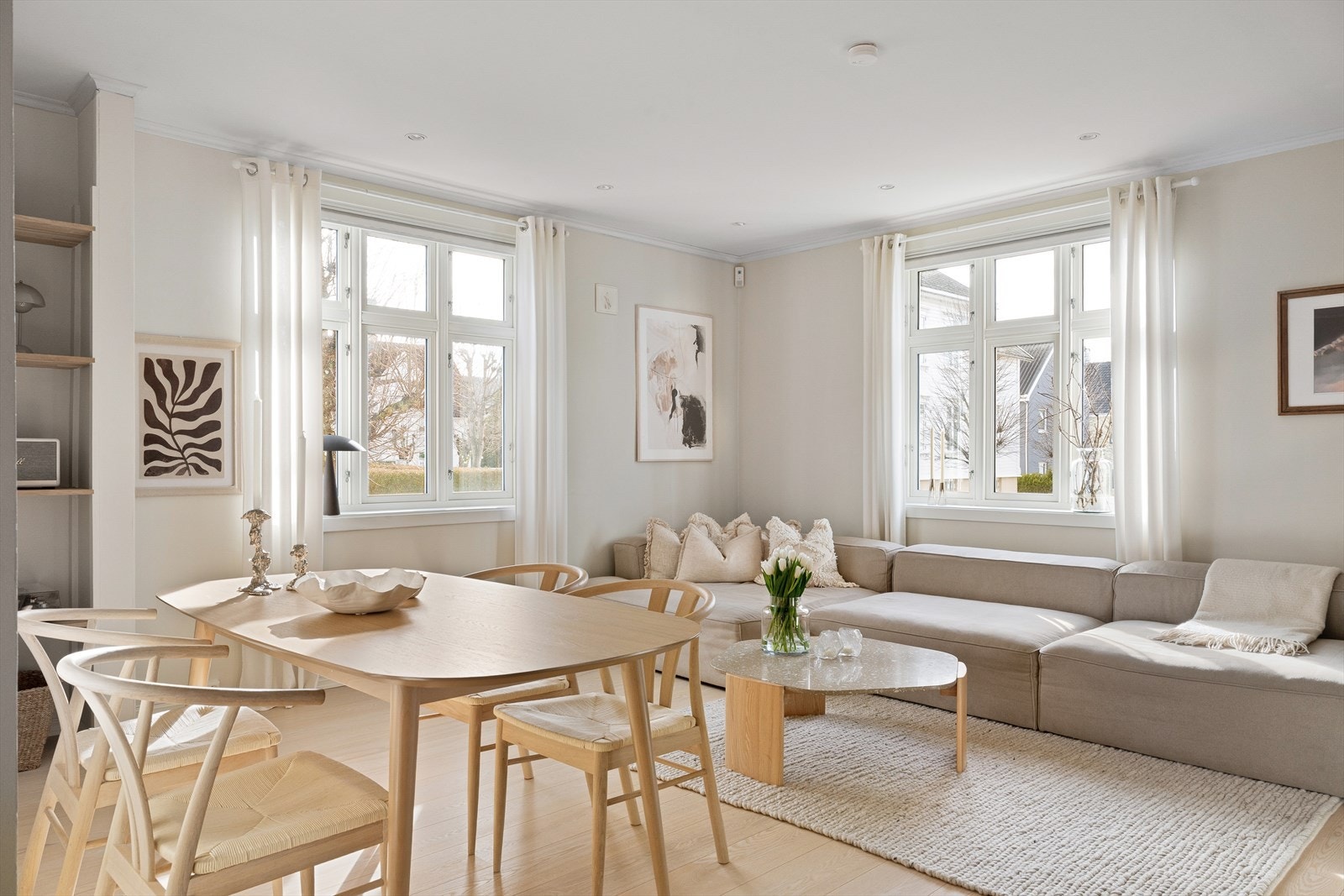 Nordvik Bolig v/Michael Boxill har gleden av presentere Storhaugveien 32! Foto: Kristine Tofte. Galleribilde