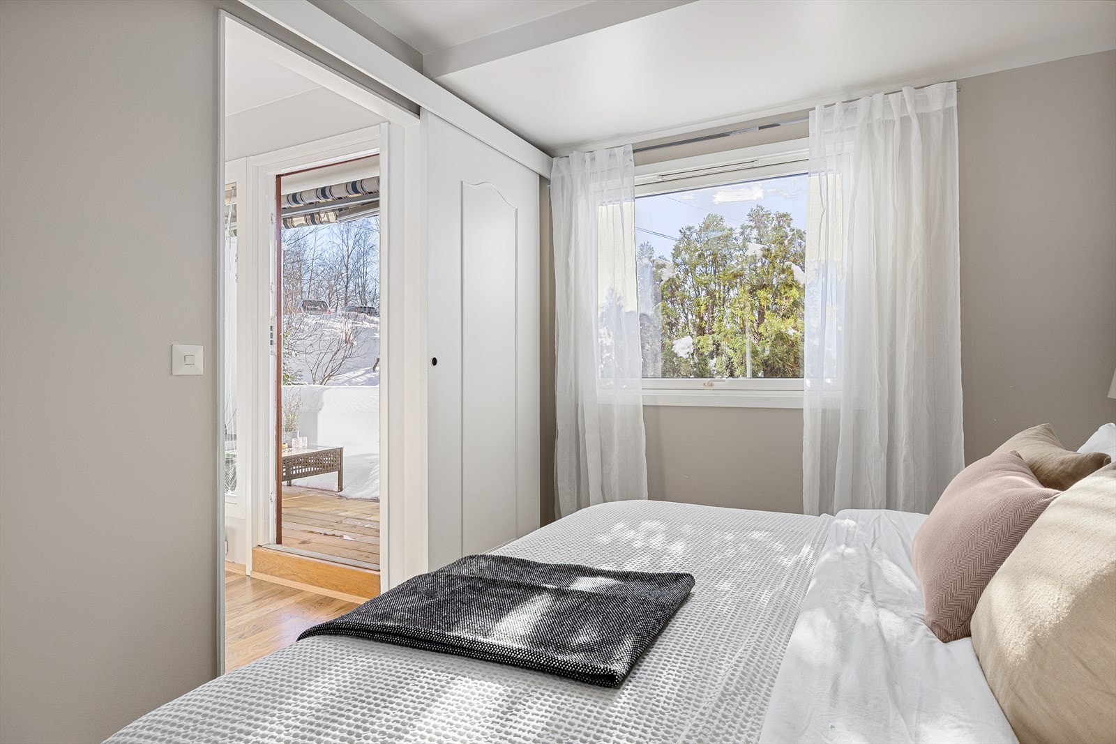 Soverom. Galleribilde