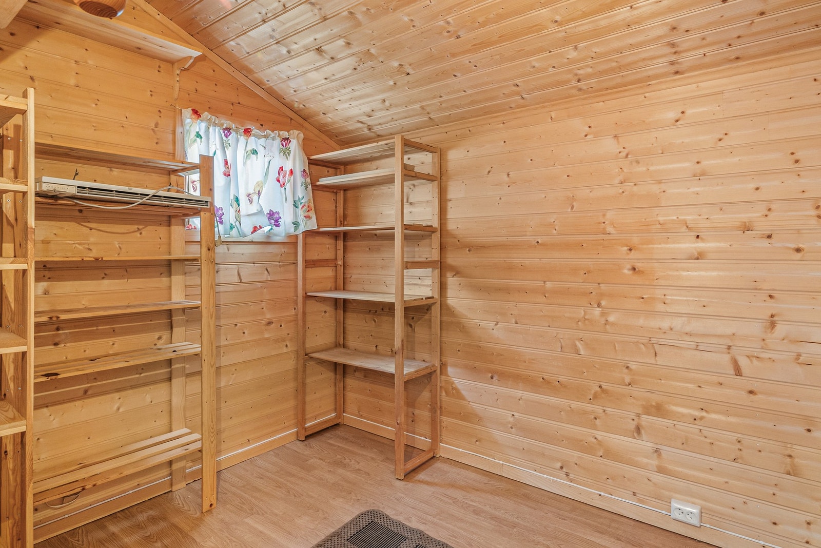 Praktisk bod for lagring Galleribilde