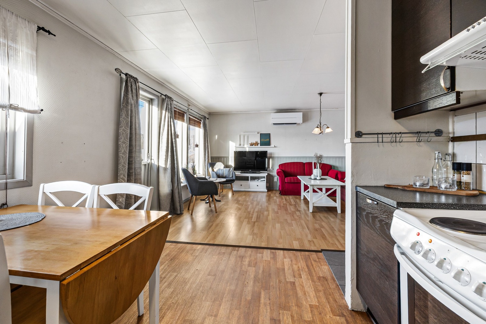 God romfølelse med åpen løsning Galleribilde