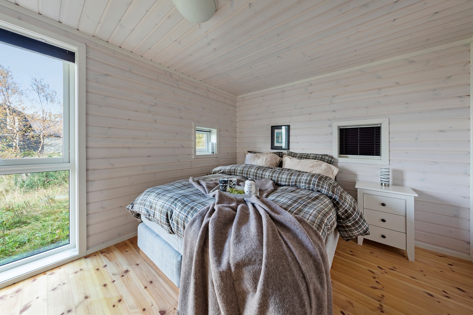 Romslig soverom. Galleribilde