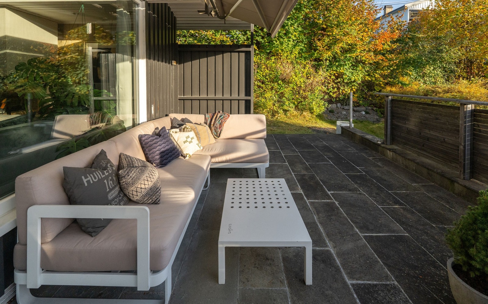 Sommerbilde, tatt av selger. Galleribilde