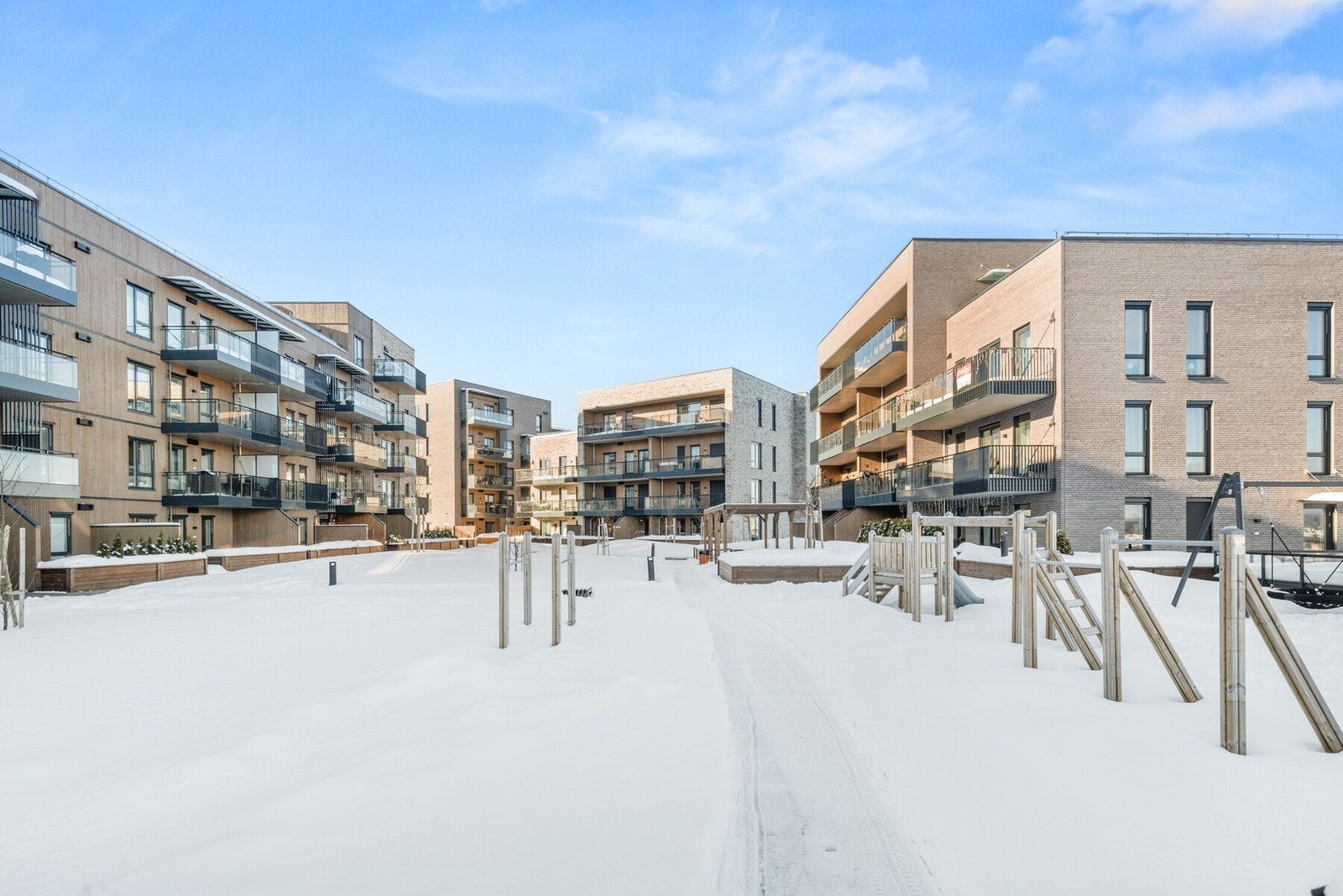 Sommerstid er det grønt og frodig. Galleribilde