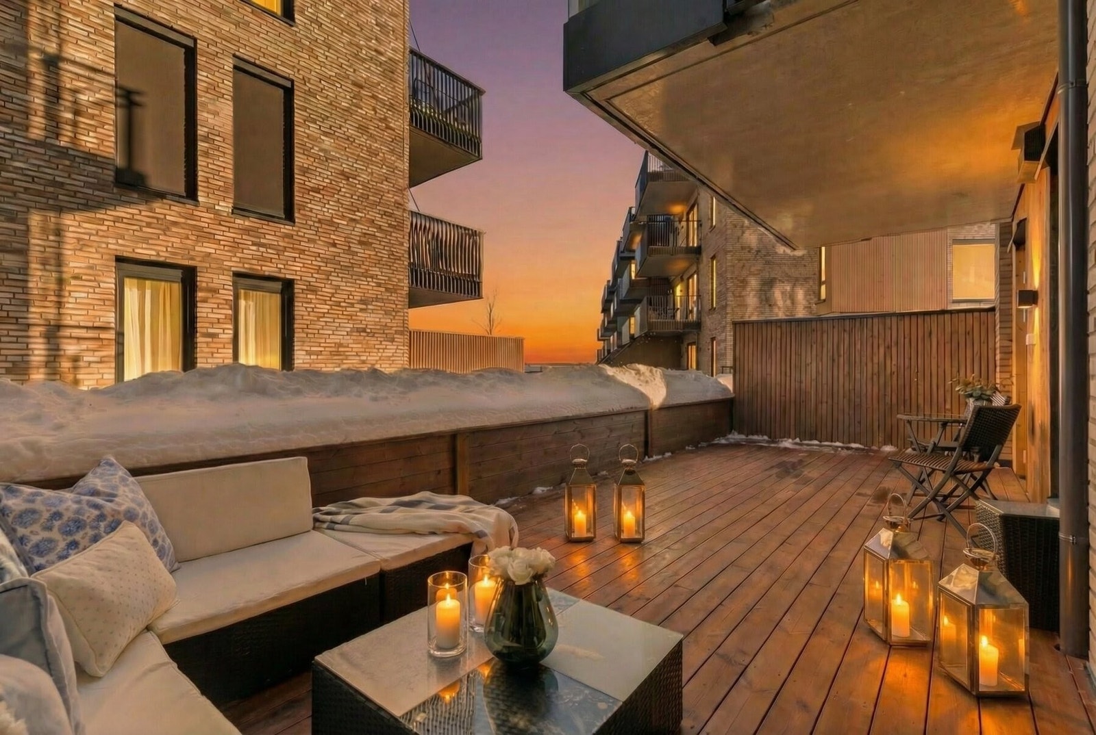 Velkommen til Skjettenveien 42F - Meget pen og påkostet 3-roms hjørneleilighet. Bilder: Alejandro Villanueva. Galleribilde