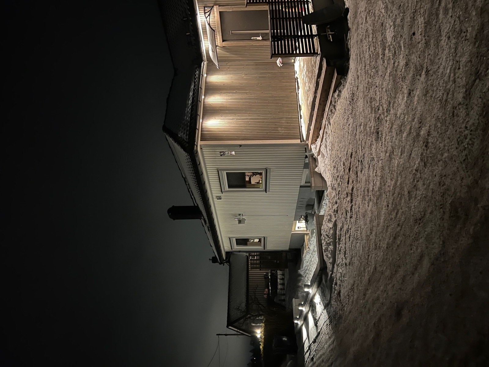 Da avslutter vi med noen kveldsbilder som selger har tatt selv Galleribilde