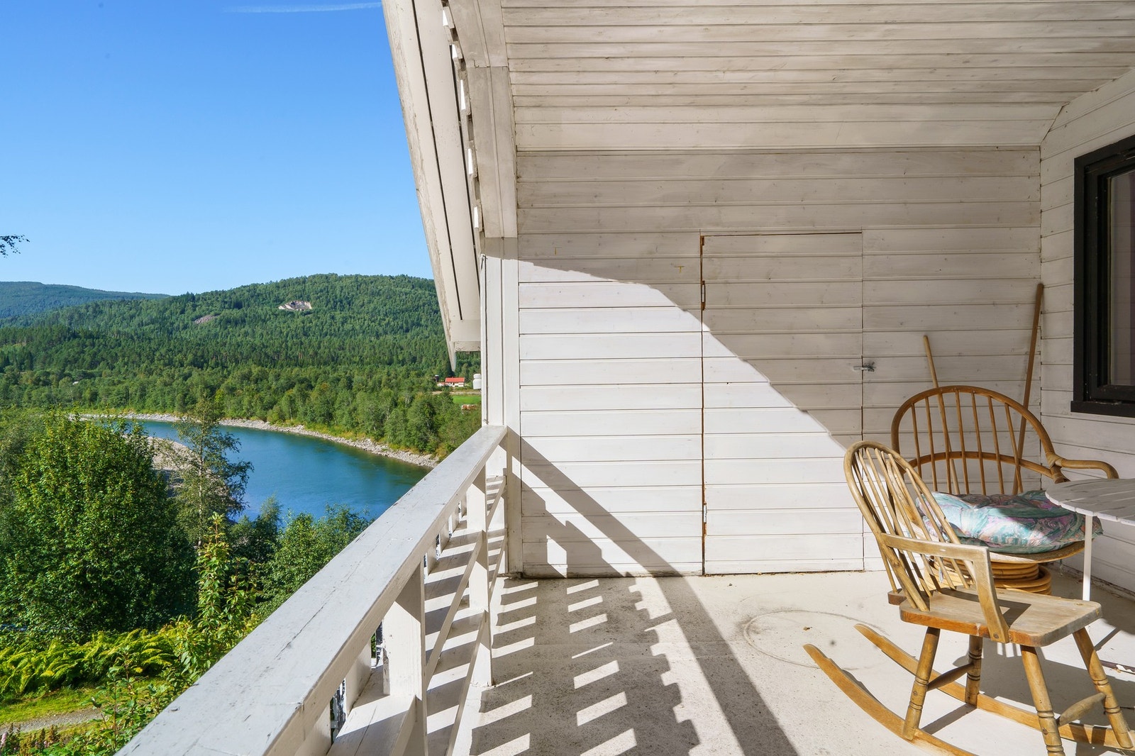 Balkong 2. etasje Galleribilde