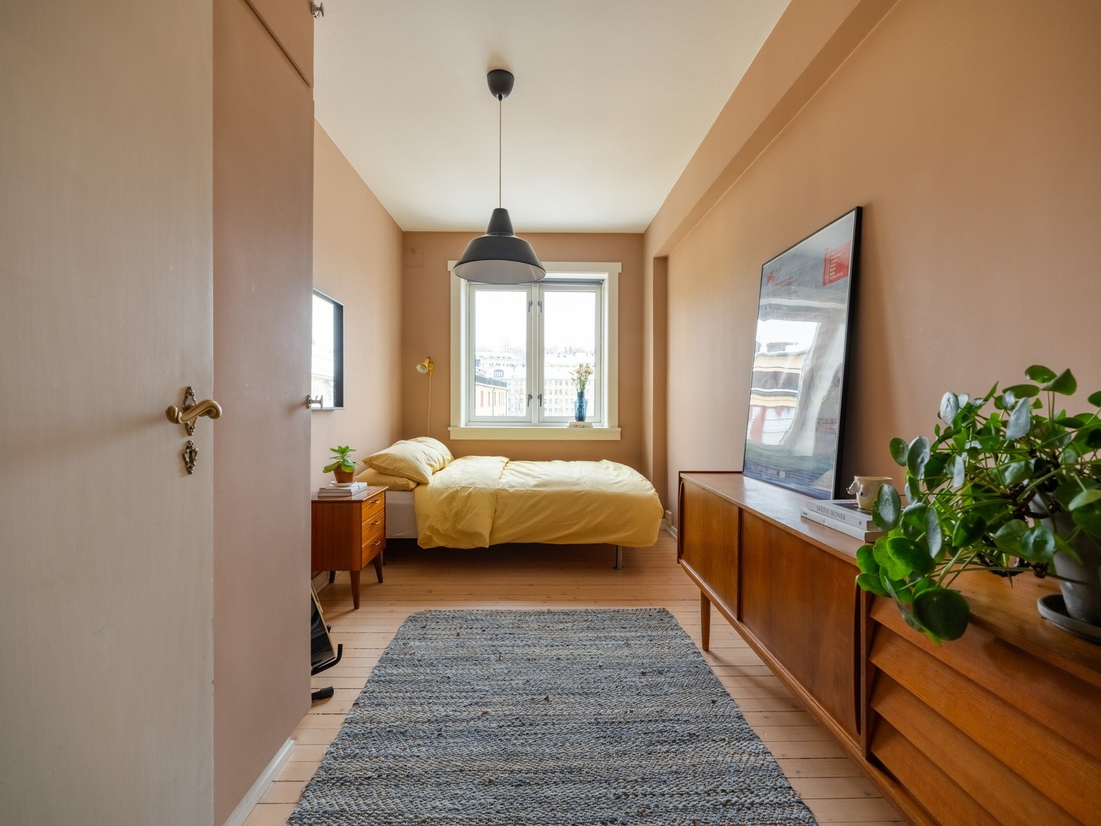 På motsatt side finner vi det andre soverommet. Galleribilde